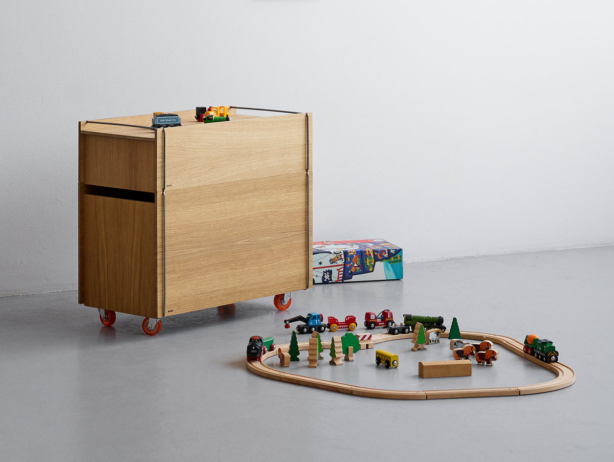 Storage Tower by Moebe - Low / Oak / Black