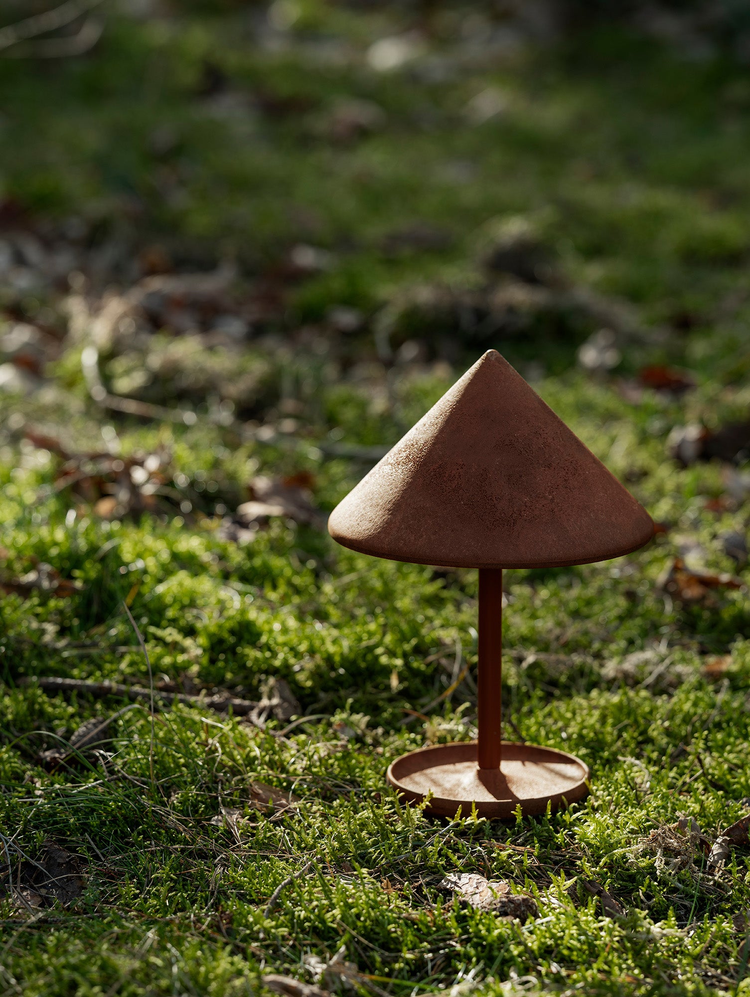 Terra Portable Lamp by Mater - Rust Red