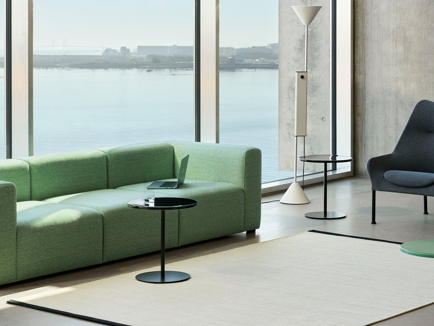 매그스 3인용 소파