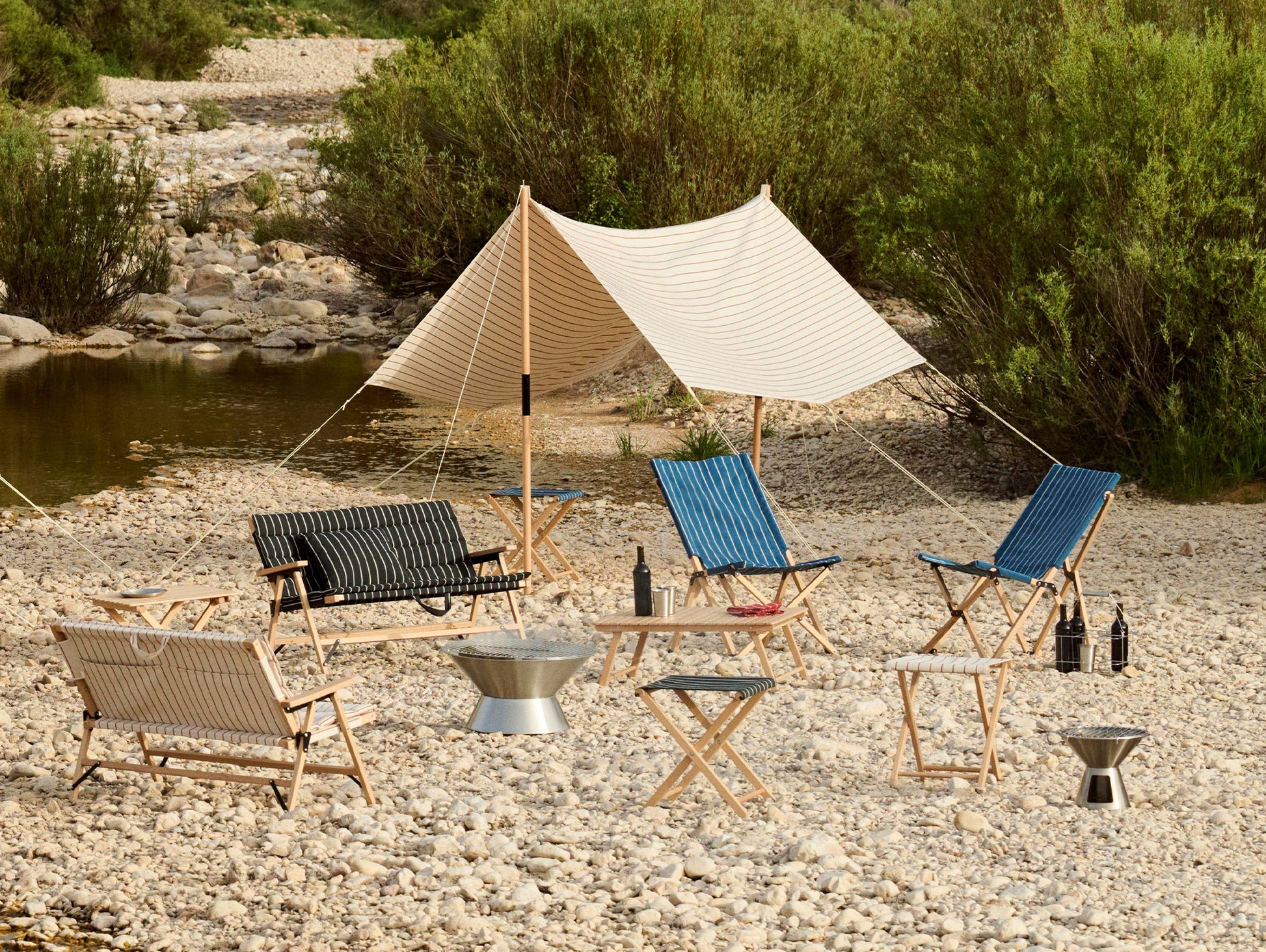 Outdoor Market Folding Stool by HAY 