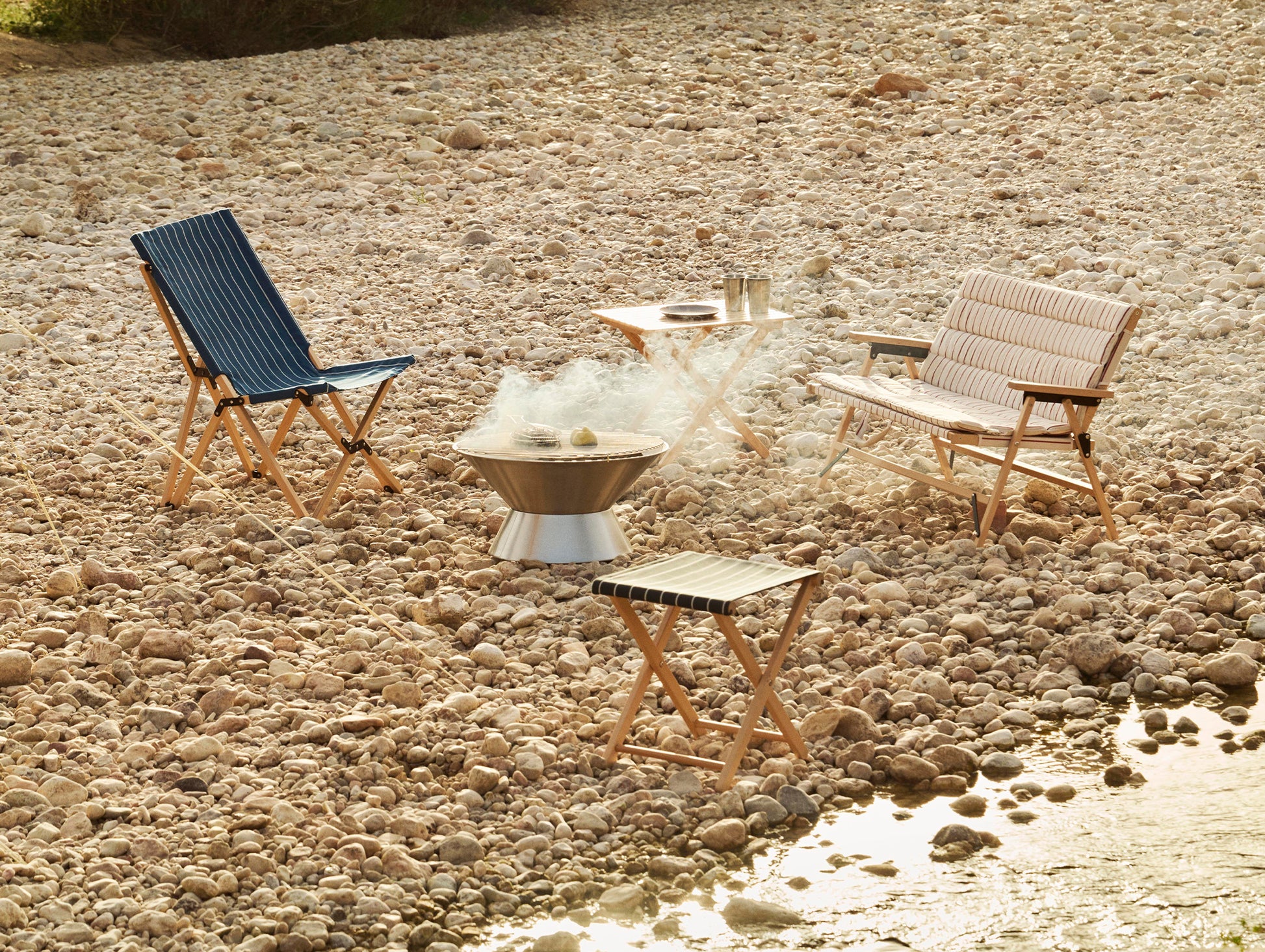Outdoor Market Folding Sofa by HAY 