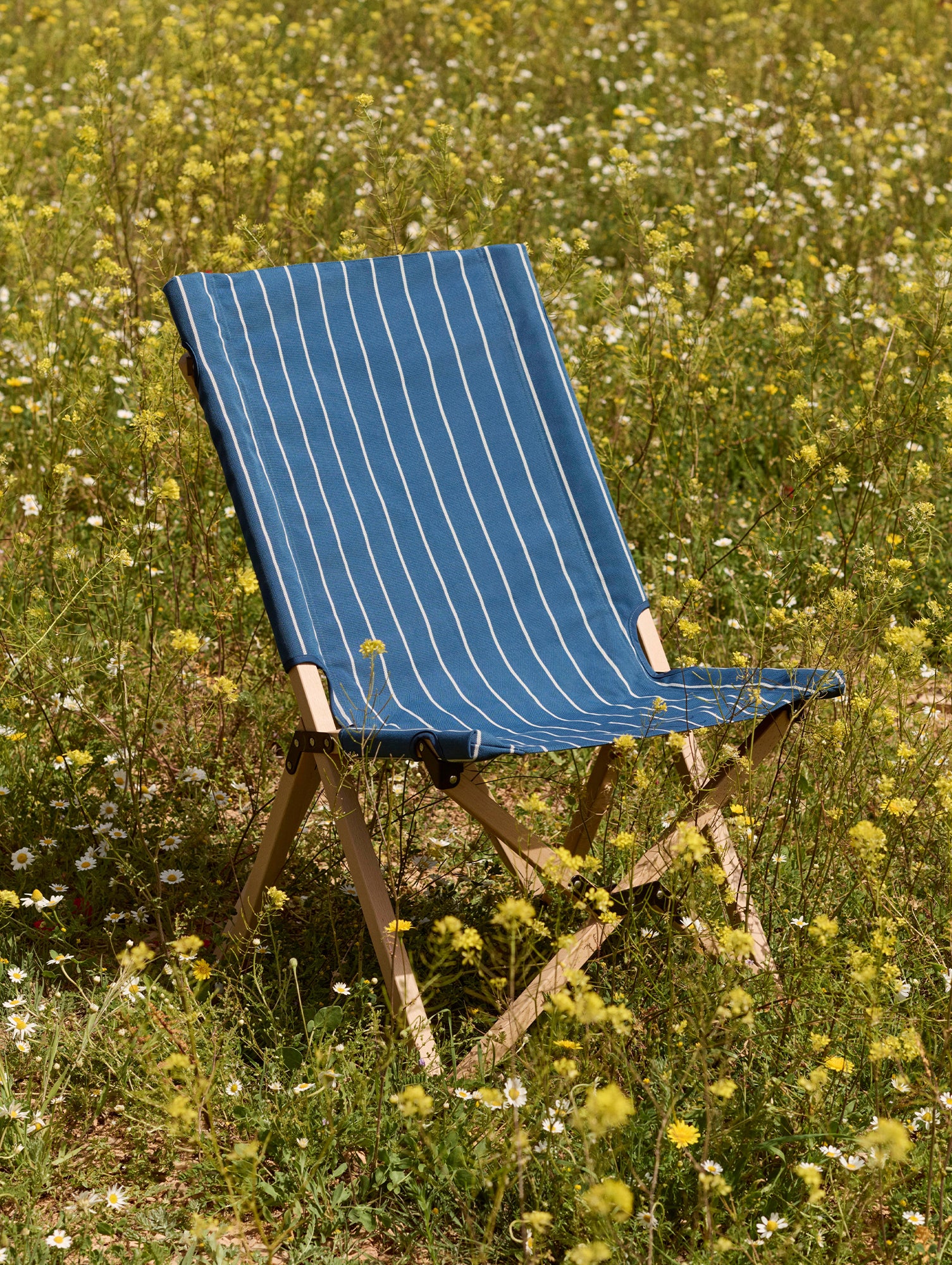 Outdoor Market Folding Chair by HAY - Blue with Beige Stripe