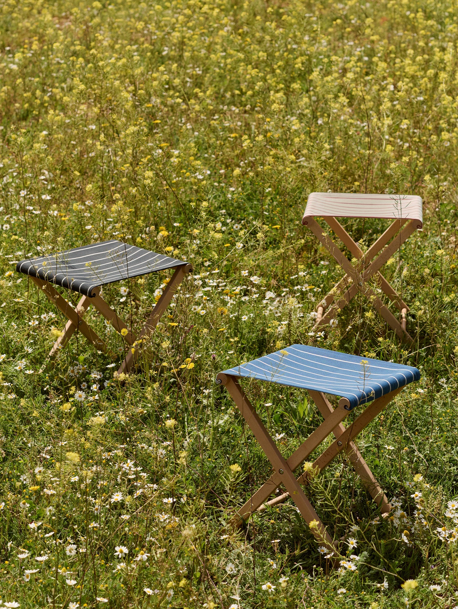 Outdoor Market Folding Stool by HAY 