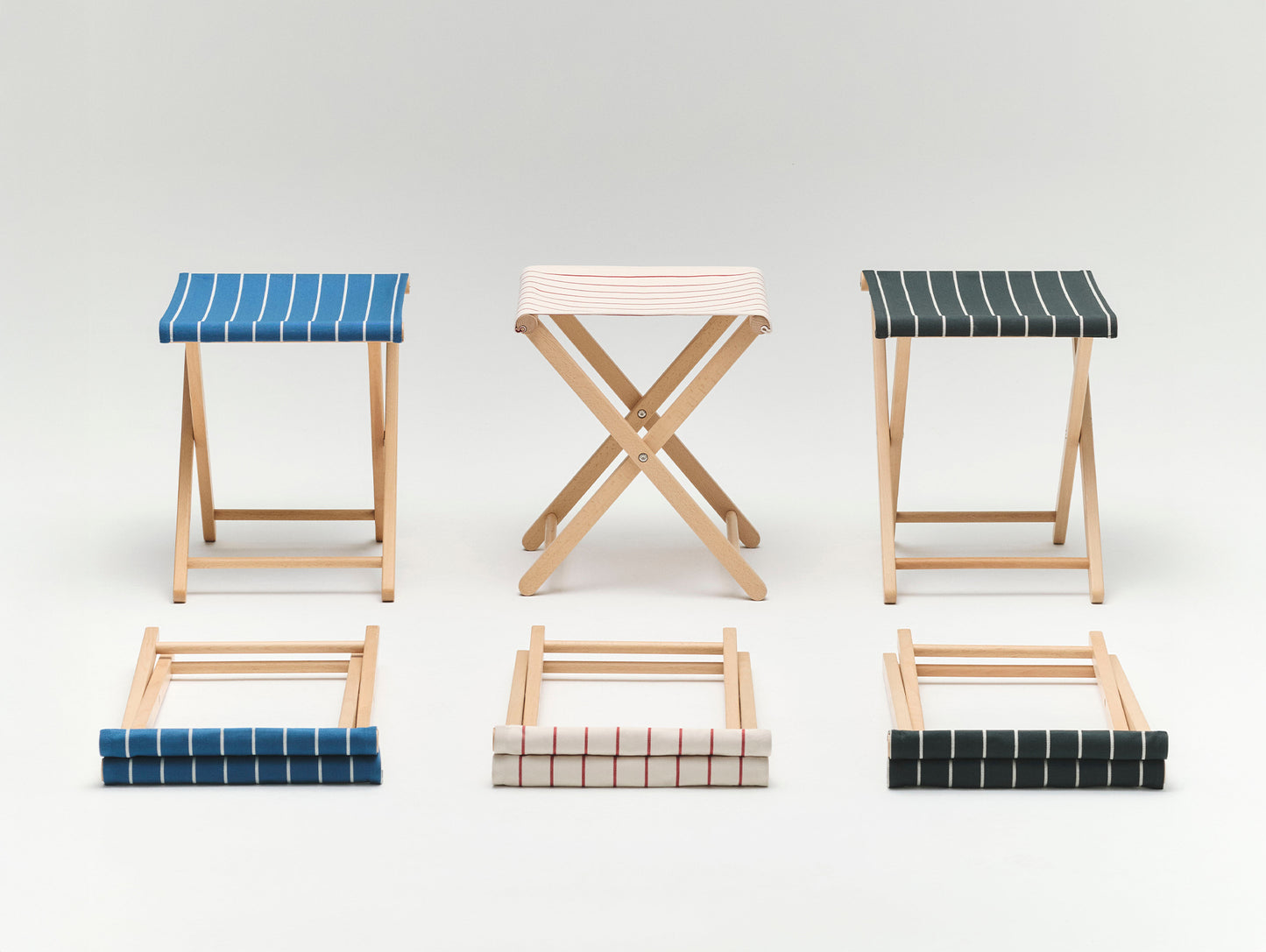 Outdoor Market Folding Stool by HAY 