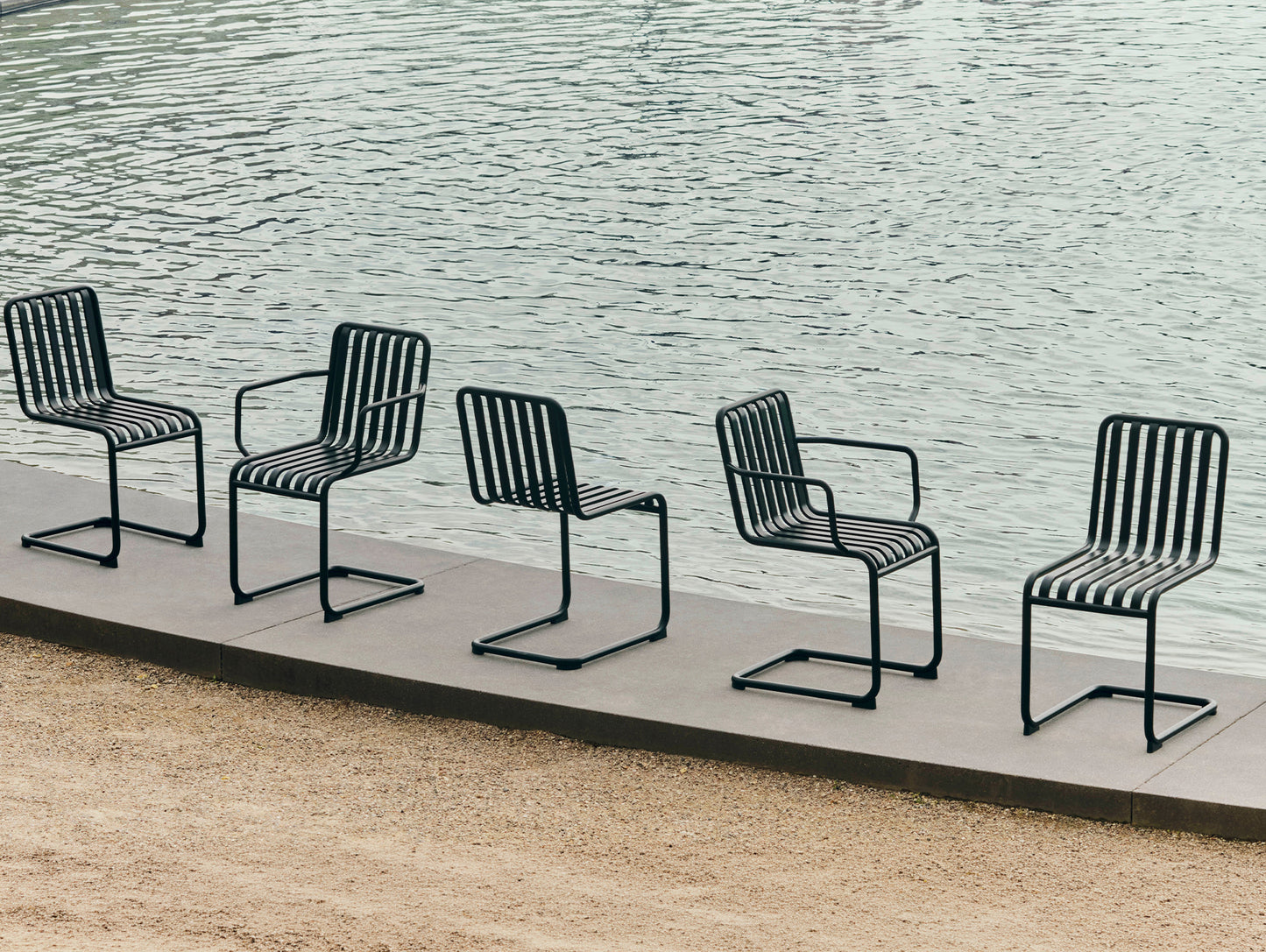 Palissade Cantilever Armchair by HAY - Anthracite