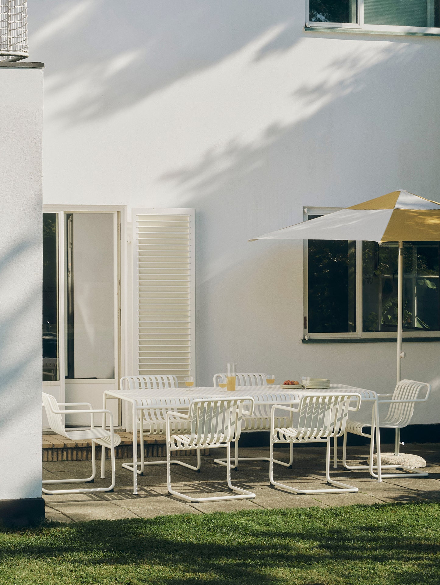 Palissade Cantilever Dining Armchair by HAY - Cream White