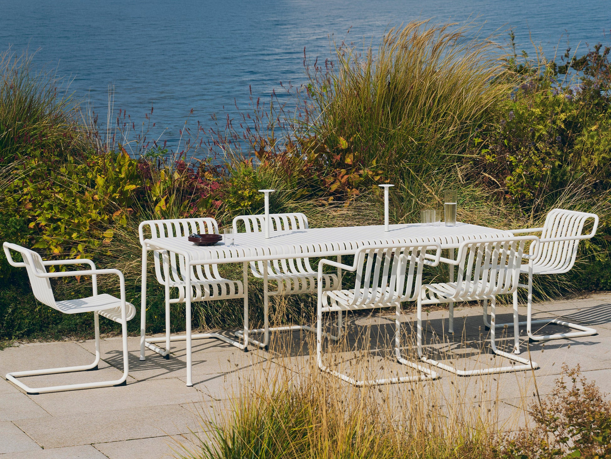 Palissade Dining Table Extra Large (220 x 90 cm) / Cream White