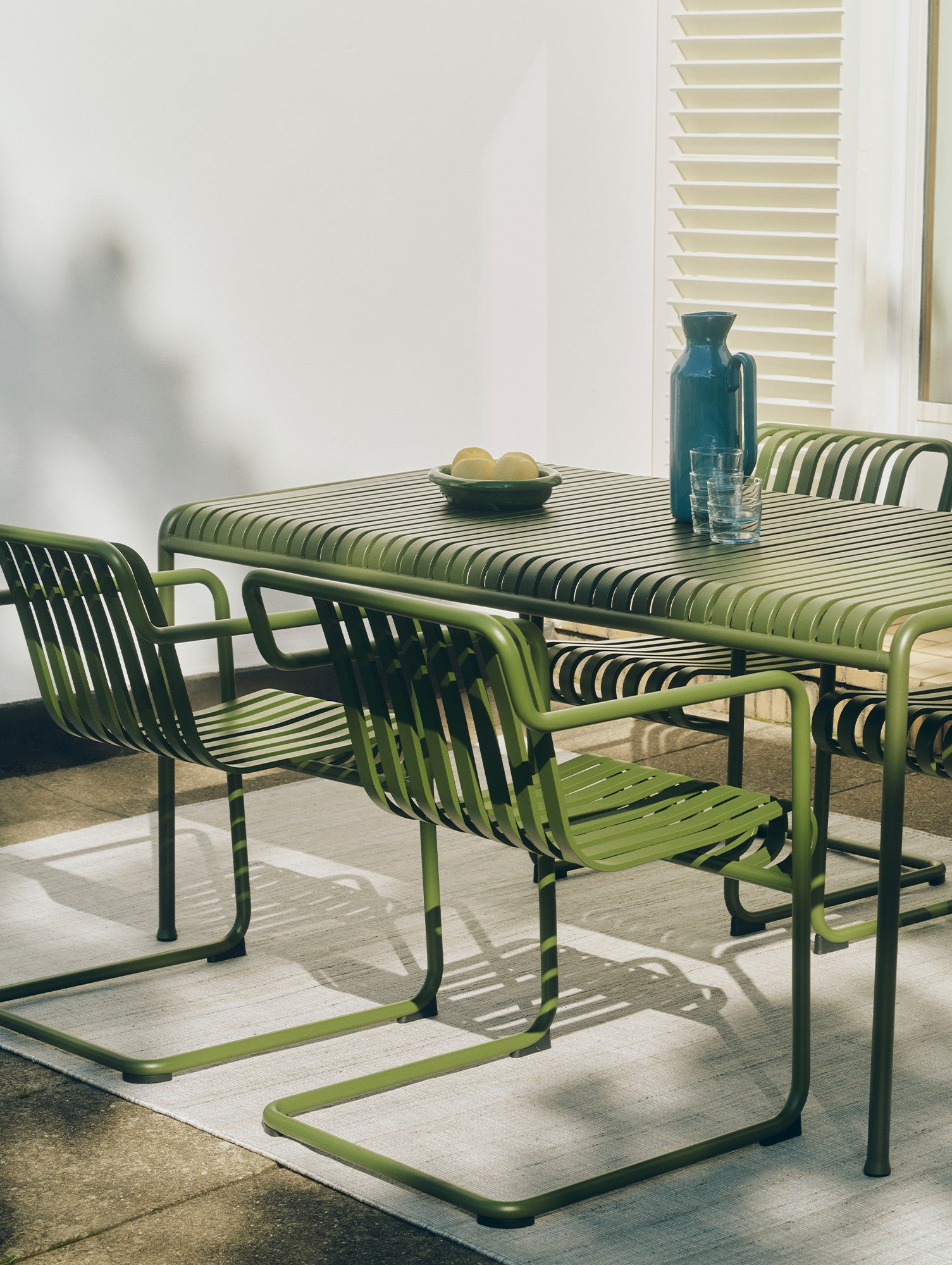 Palissade Dining Table / Olive
