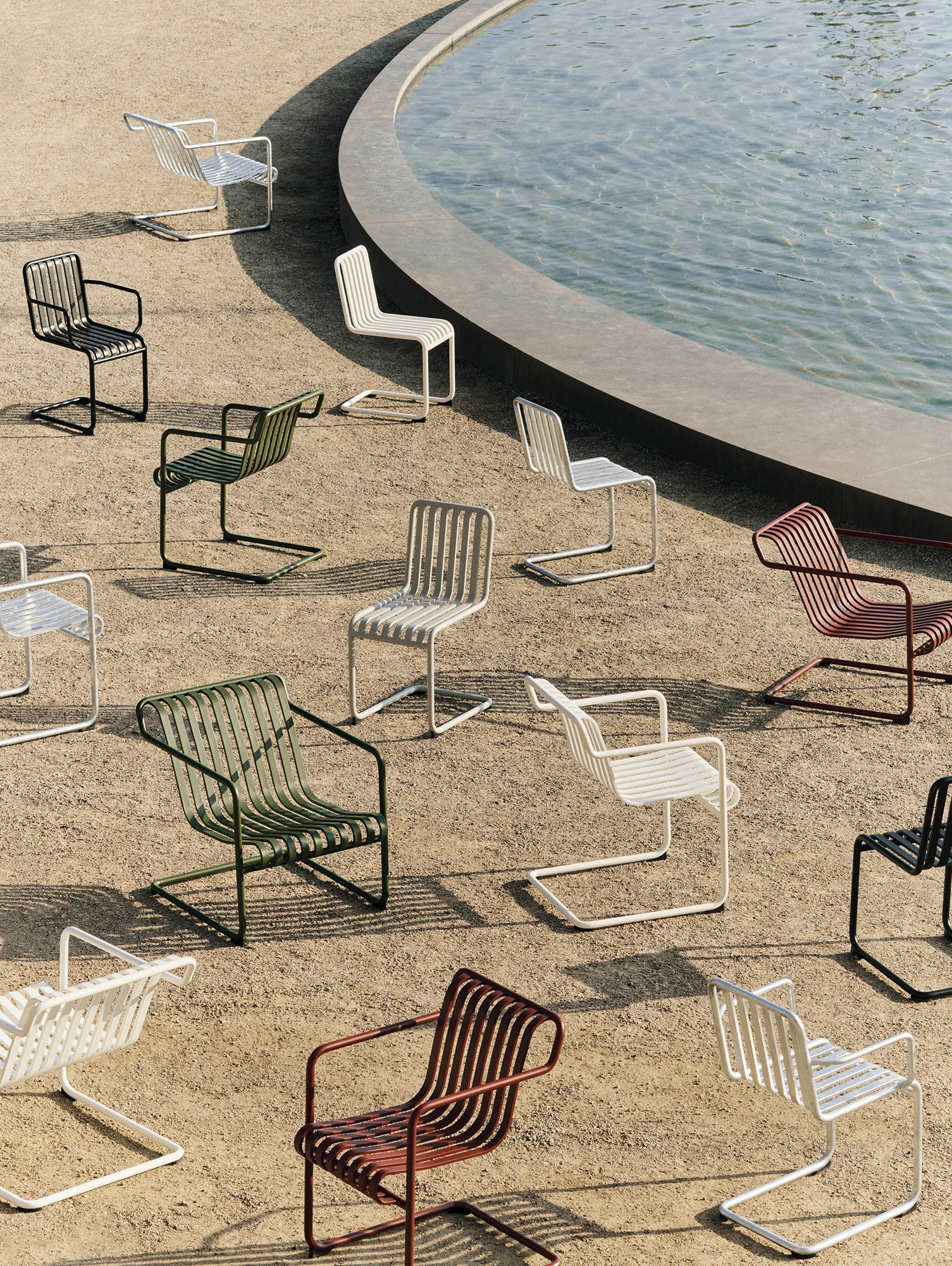 Palissade Cantilever Collection by HAY 