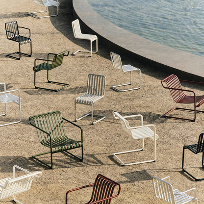 Palissade Cantilever Family by HAY 