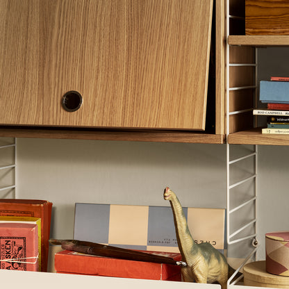 String Metal Shelves