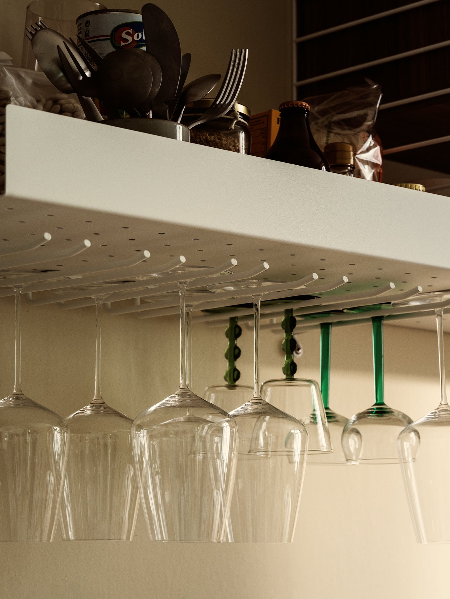 String Metal Shelves