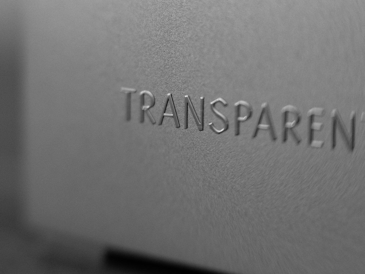 Small Transparent Speaker Metal - Bluetooth