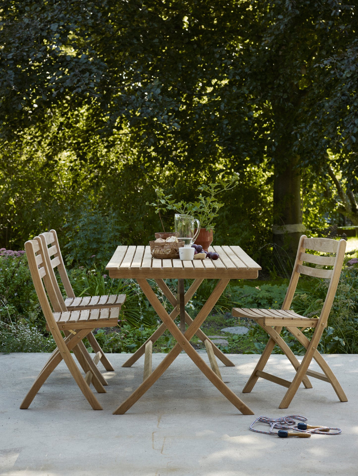 Selandia Table - Rectangular