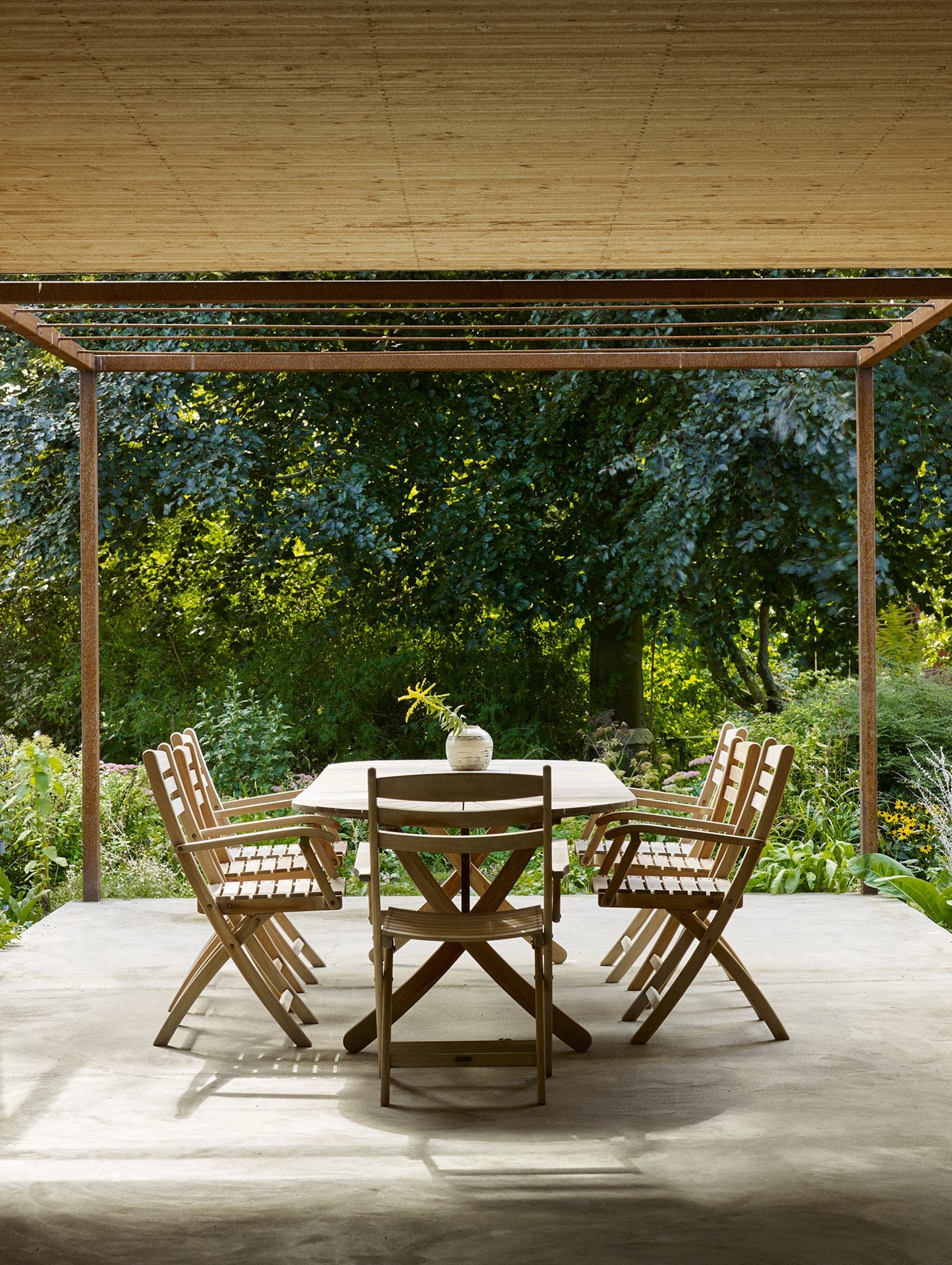 Selandia Armchair by Fritz Hansen