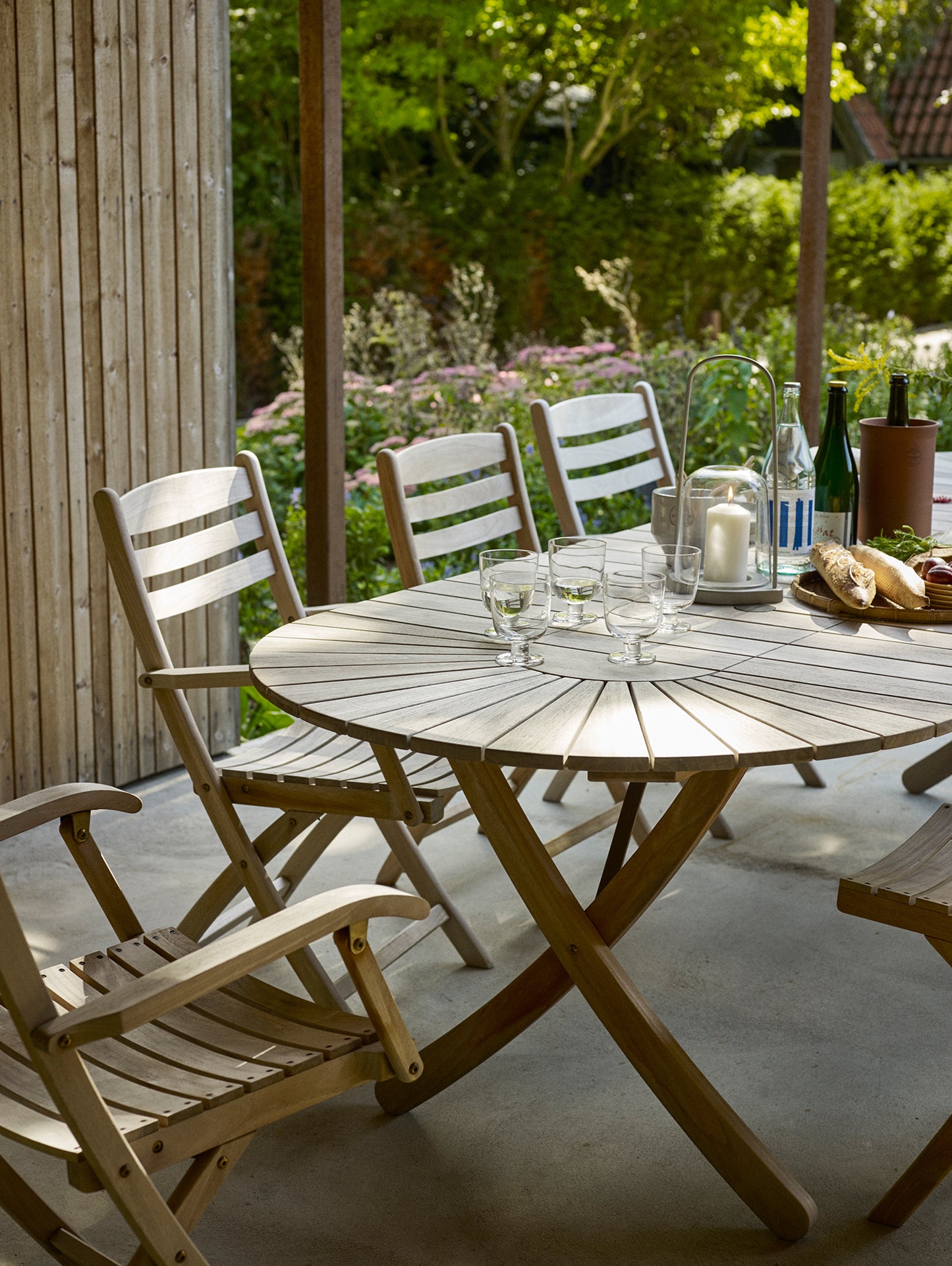 Selandia Extendable Table by Fritz Hansen