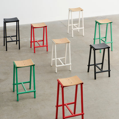 Taburete 8 Bar Stool by HAY 