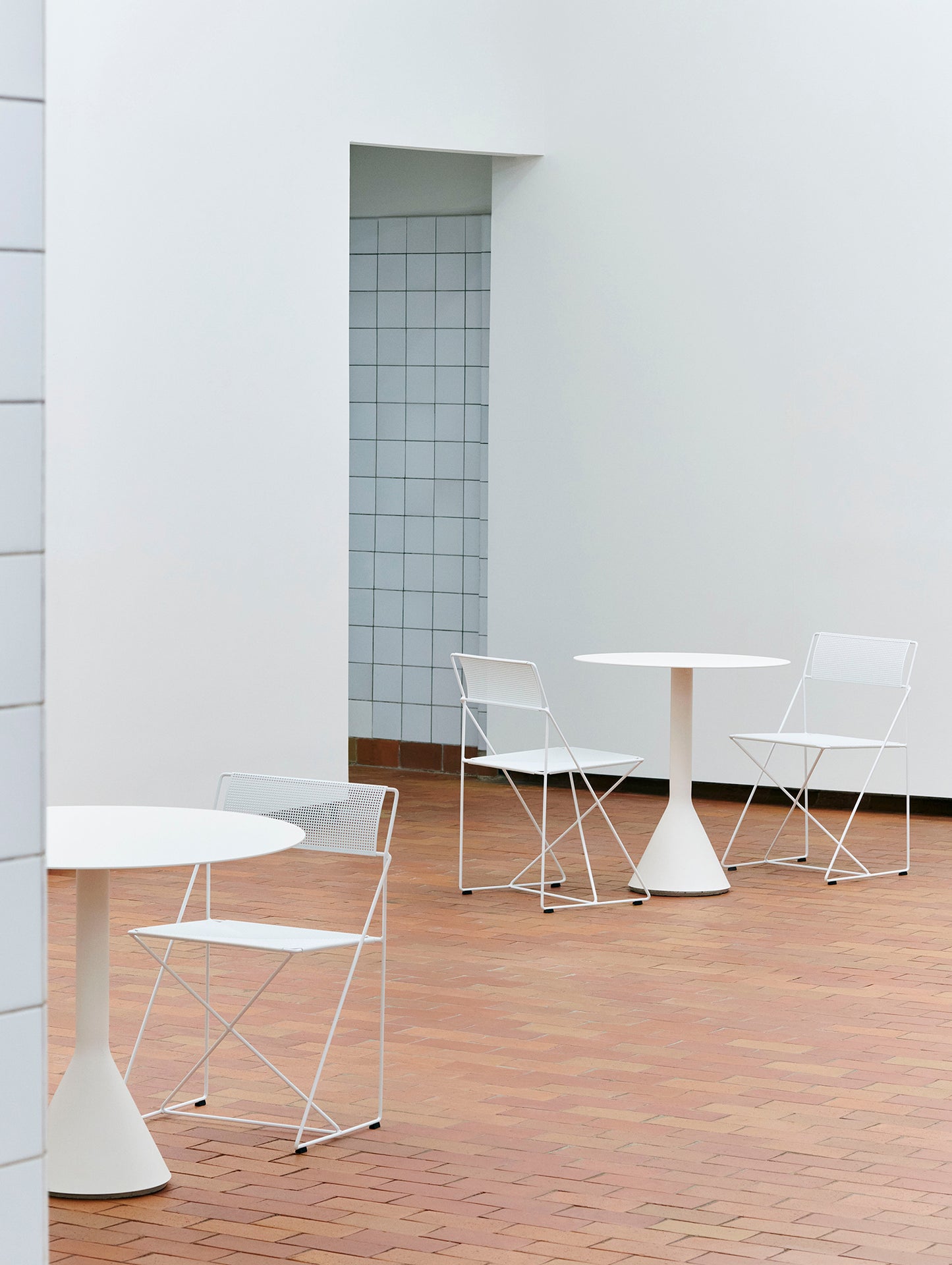 X-Line Chair Outdoor by HAY – Chalk White Powder-Coated Steel Frame / Chalk White Seat and Back
