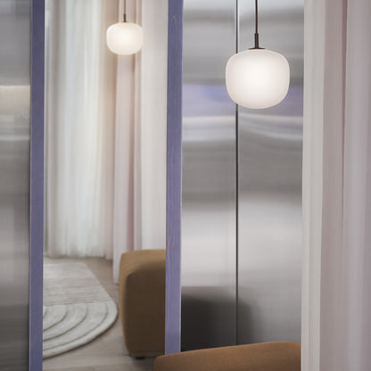 Arced Mirror by Muuto - Large / Light Lilac