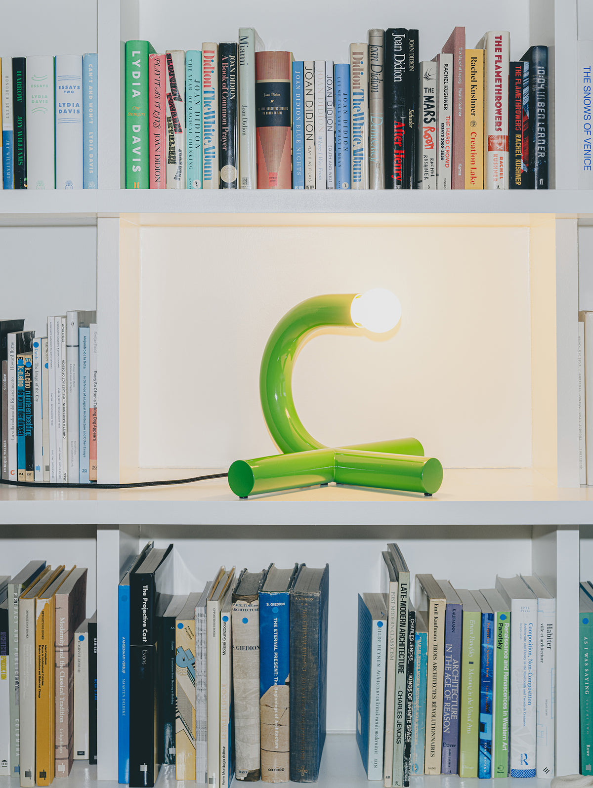 La Tre Table Lamp