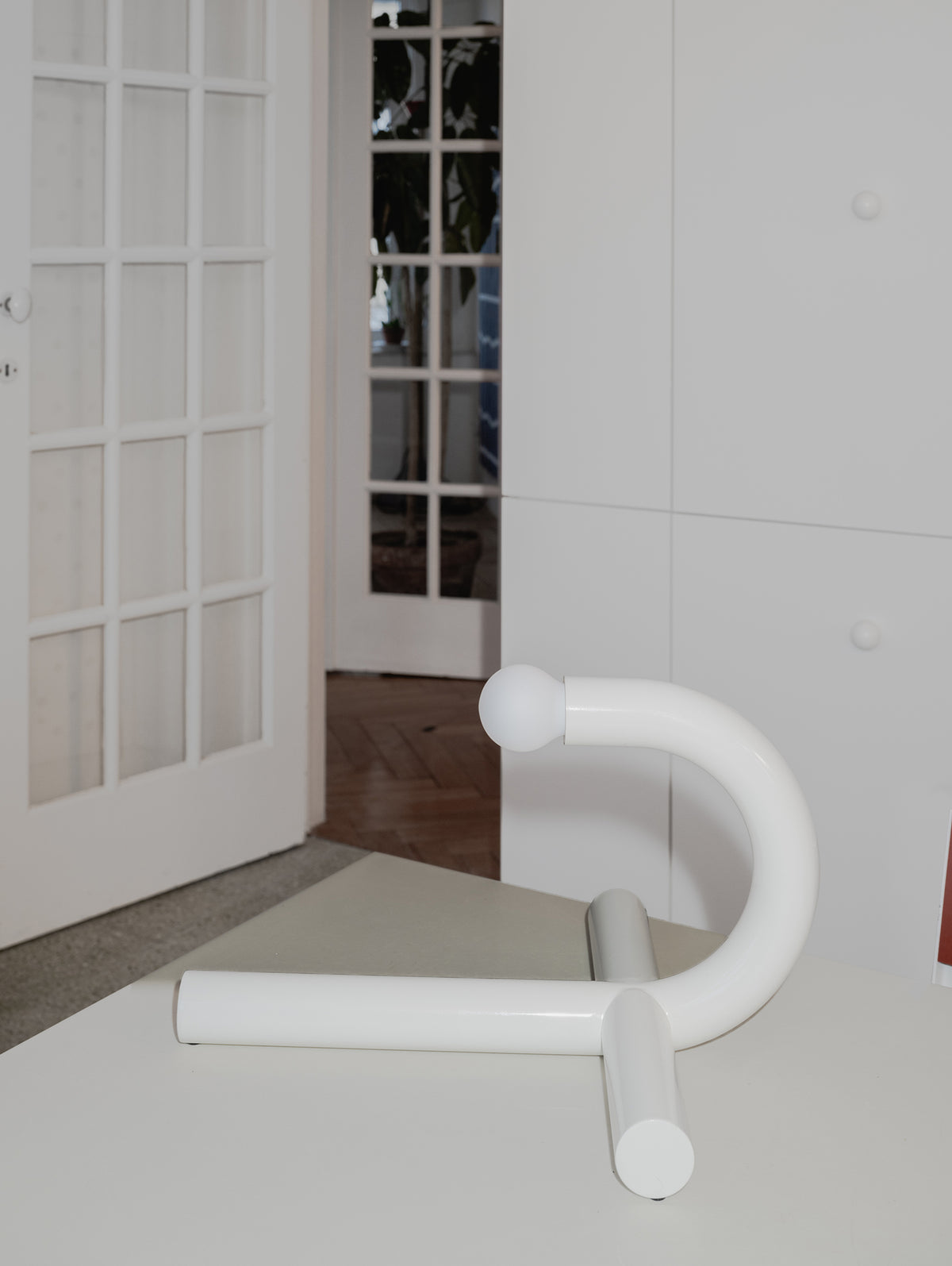 La Tre Table Lamp by Valerie Objects - White