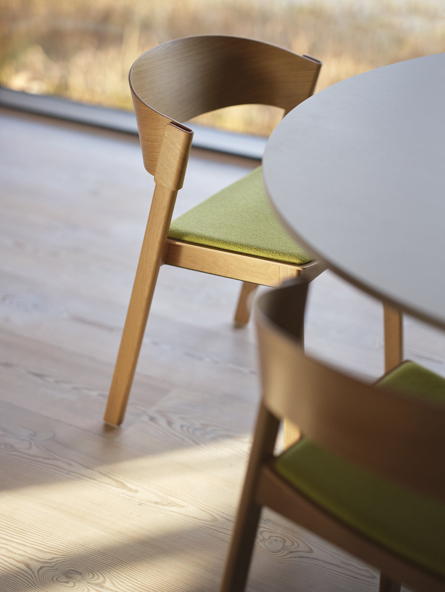 Cover Side Chair Upholstered - Set of 2 by Muuto - Natural Oak and Acca 961