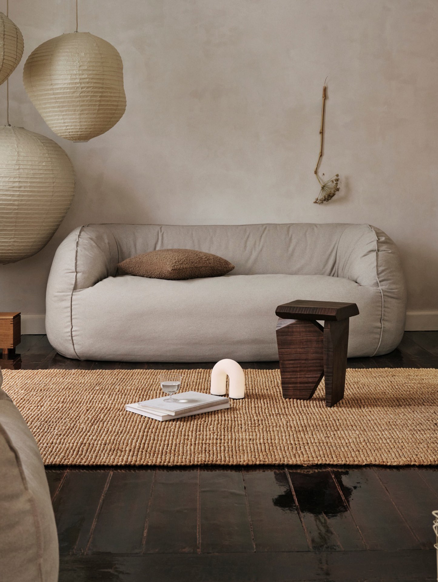 Vuelta Portable Lamp