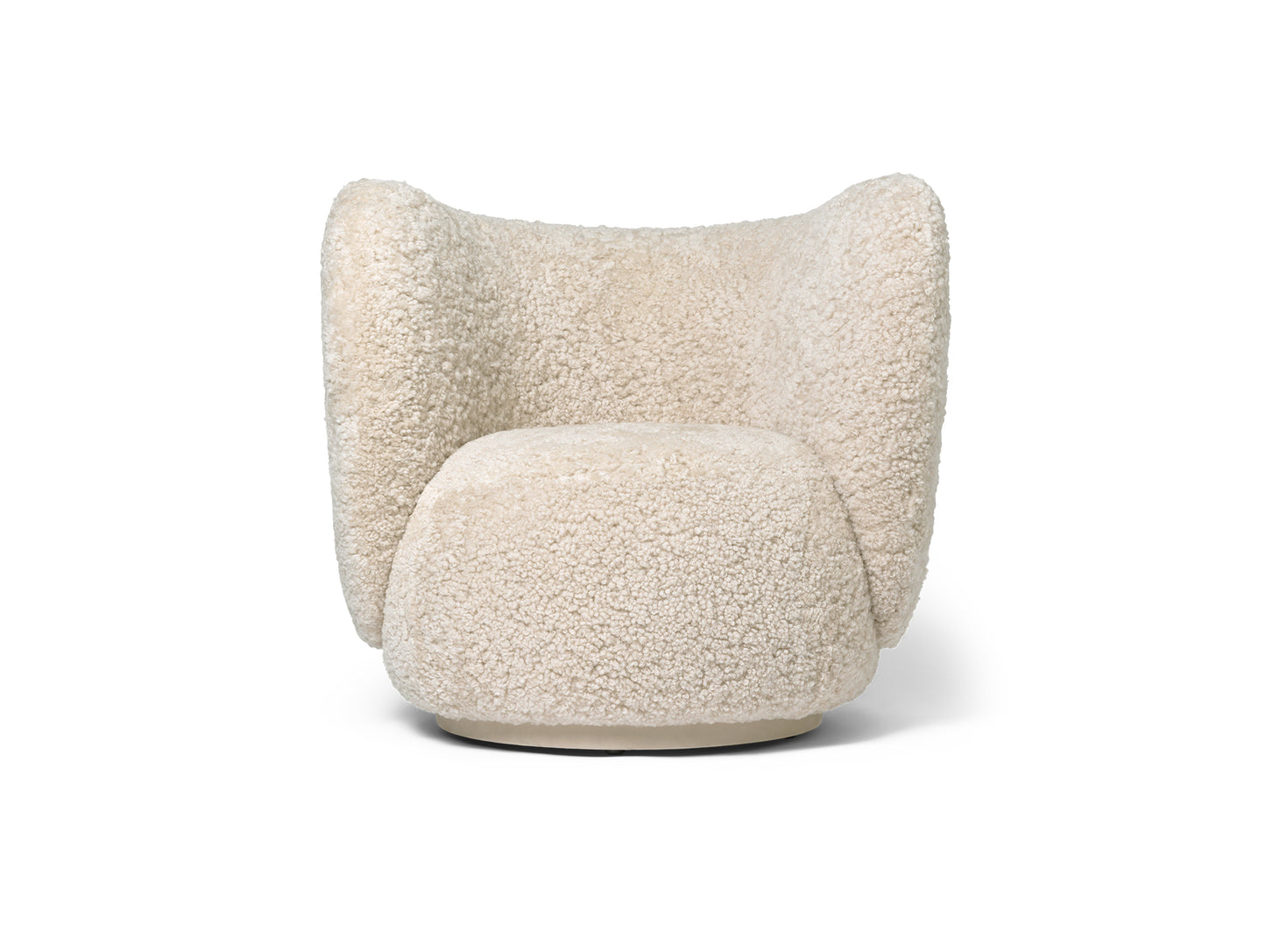 Rico Lounge Chair by Ferm Living - Sheepskin Moonlight