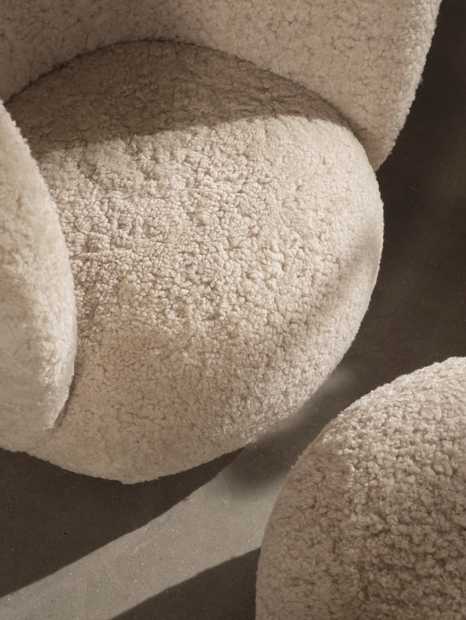 Rico Lounge Chair by Ferm Living - Sheepskin Moonlight