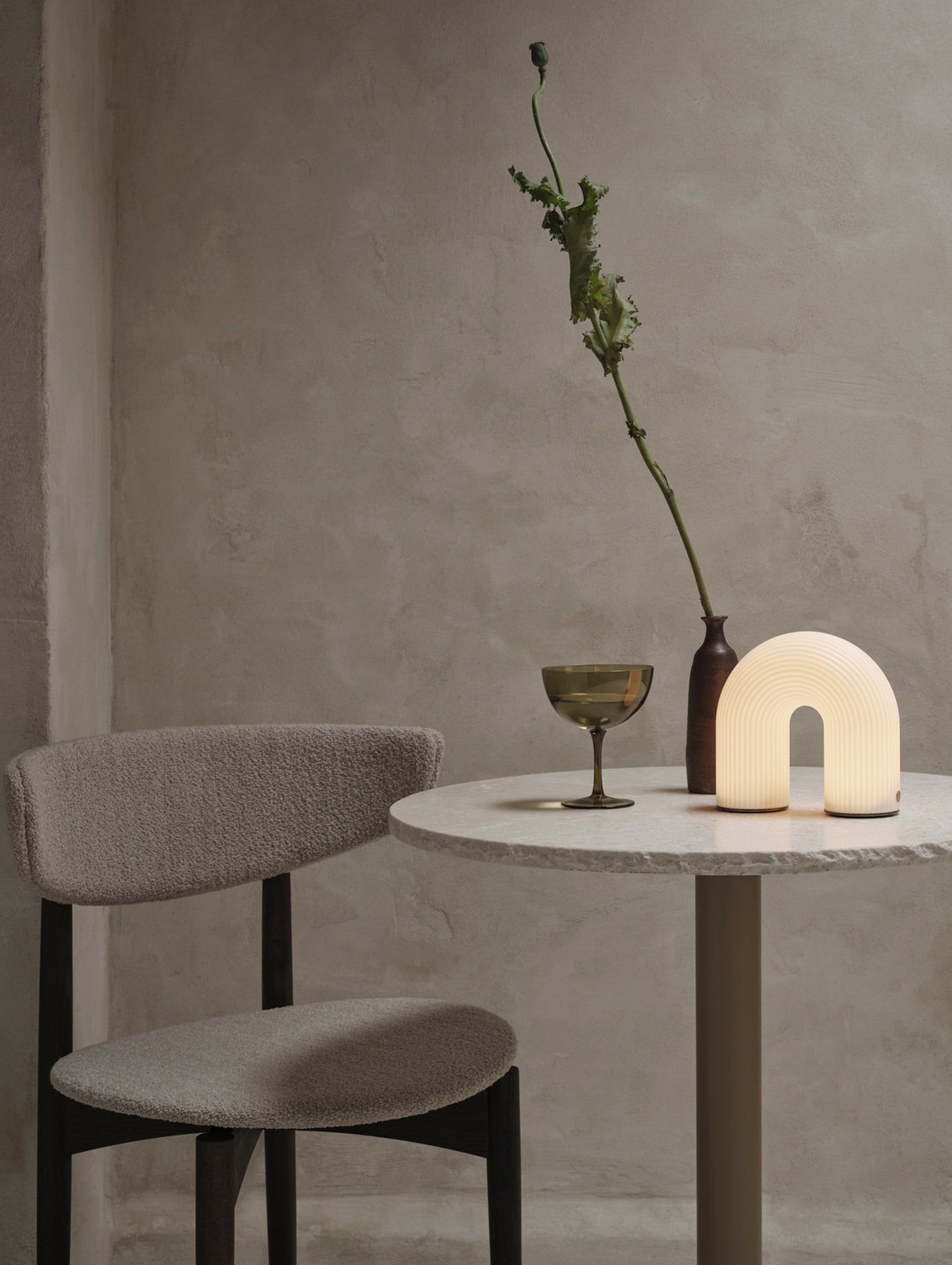 Vuelta Portable Lamp