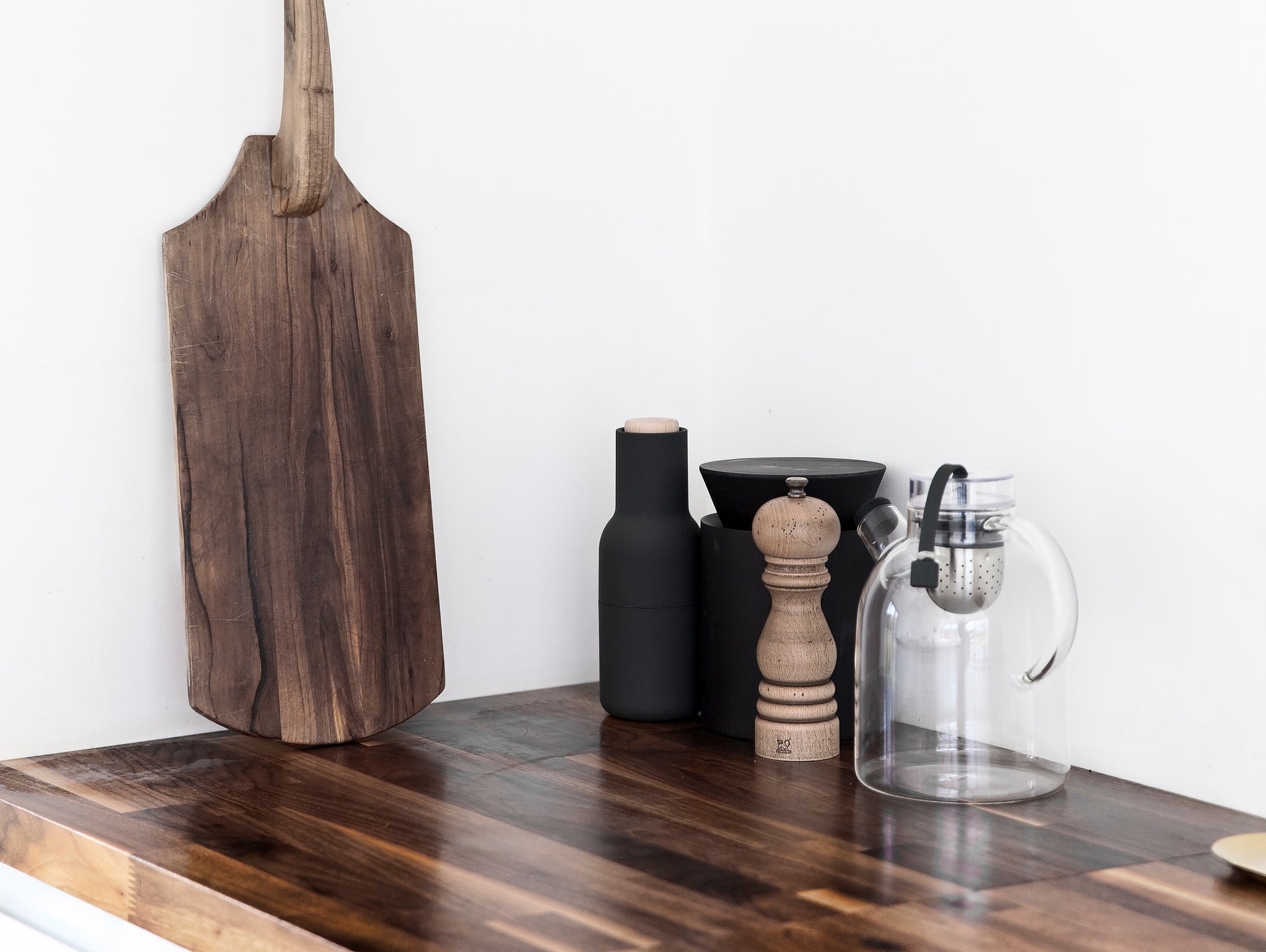 Ash/Carbon Bottle Grinders (Beech top) by Menu