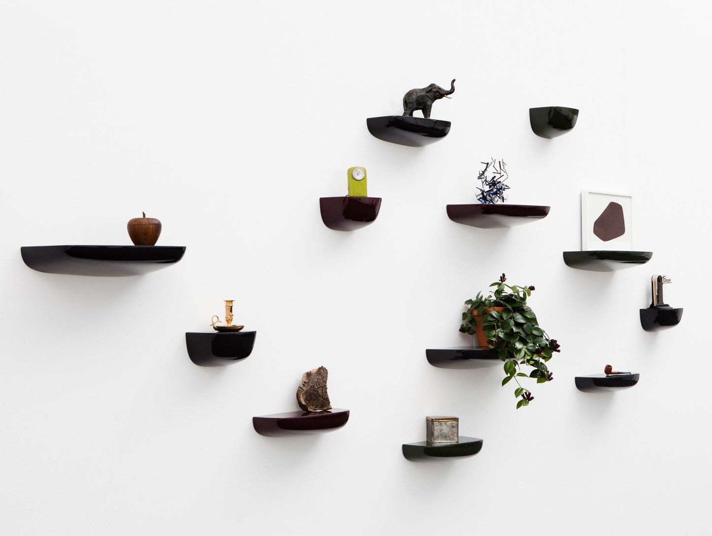 Bouroullec Brothers Corniches 선반