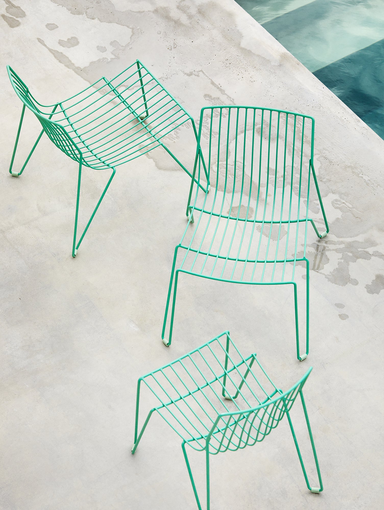 Tio Easy Chair by Massproductions - Oilcloth Green